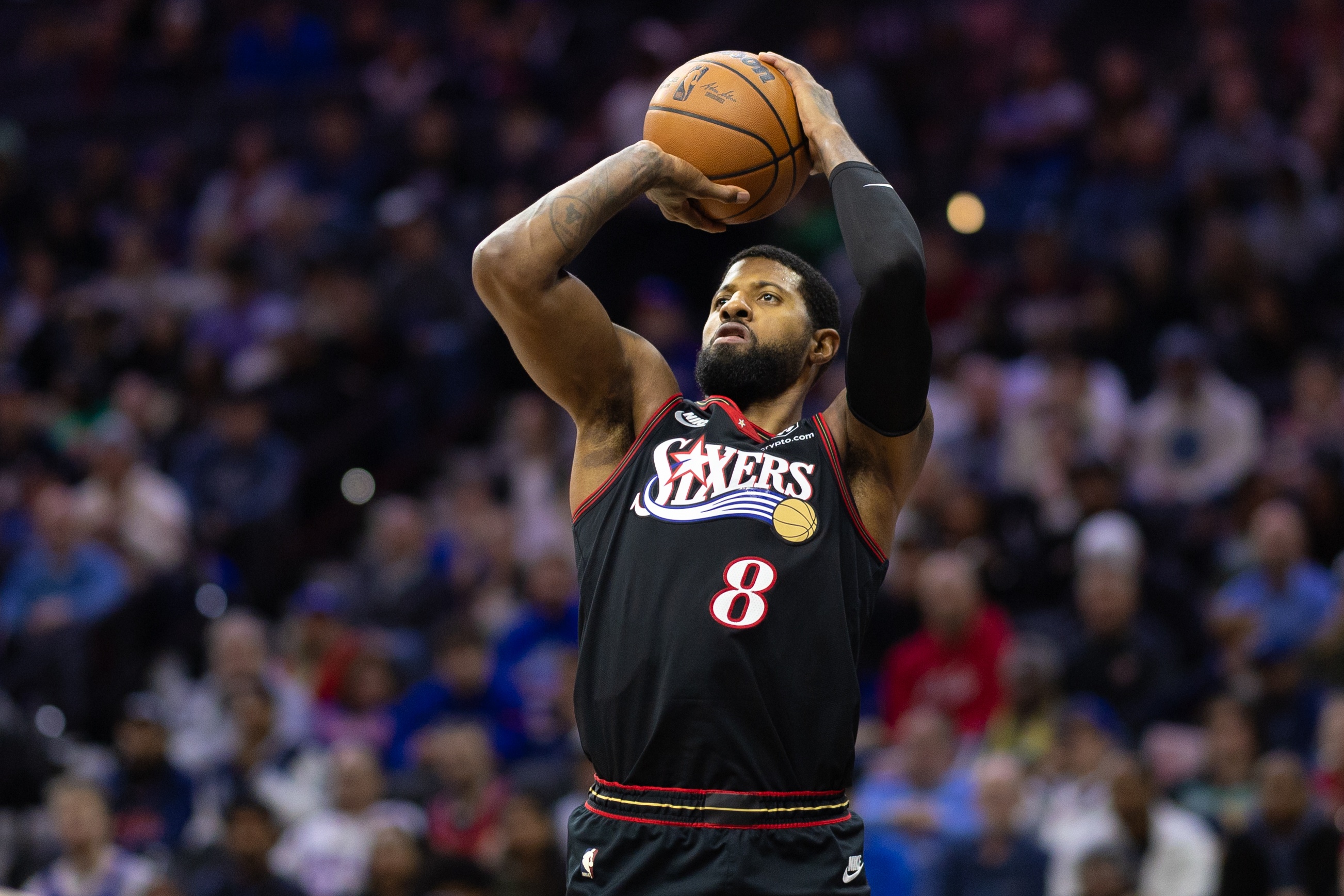 kaiyun 官网-铁但末节独得10分!乔治21中8&三分7中0拿到18分9板3助3断2帽