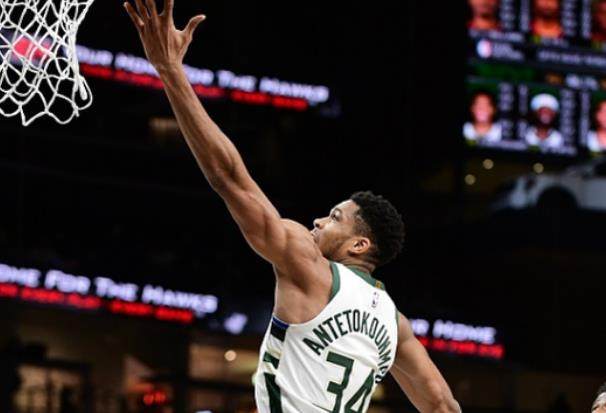 kaiyun 官网-字母哥回归雄鹿继续赢球 布登：他还需要找回节奏